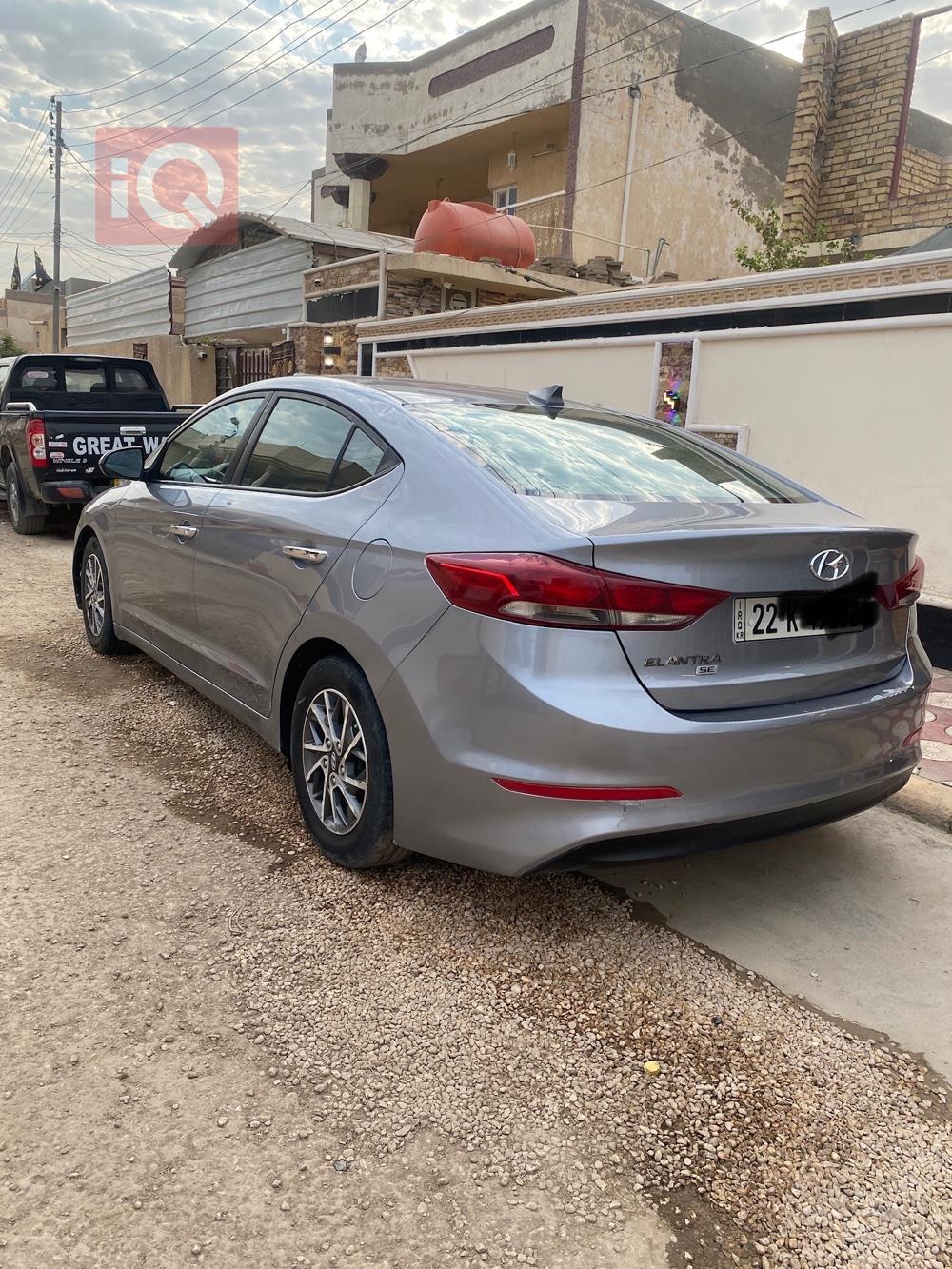 Hyundai Elantra